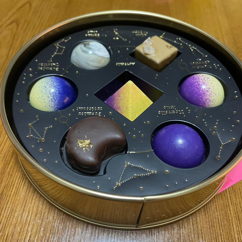 アルテミスの神秘　惑星チョコ　バレンタイン2023(OLIMPOS オリンポス)