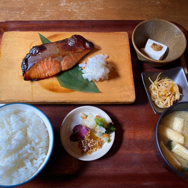 サーモン幽庵焼き(臥薪　大船)