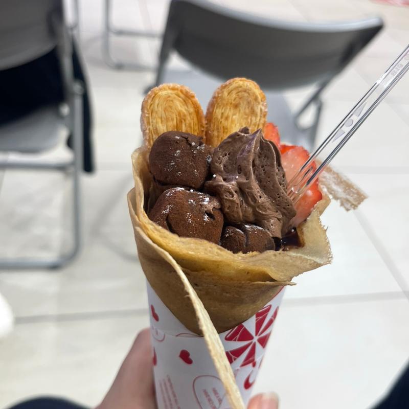 (シュクレ サンエー浦添西海岸パルコシティ)