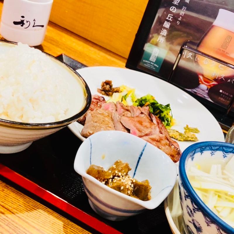 牛たん極定食(牛たん炭焼き 利久 中央通り店 （ぎゅうたんすみやき りきゅう）)