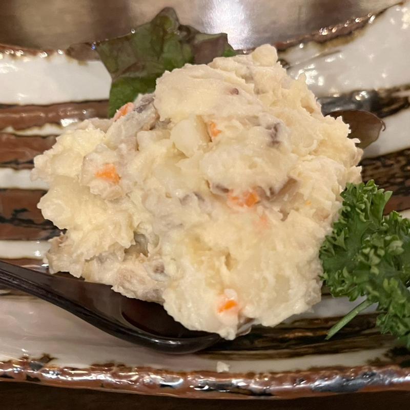 いぶりがっこポテサラ(餃子番長 炎のもつ家 甚助 )