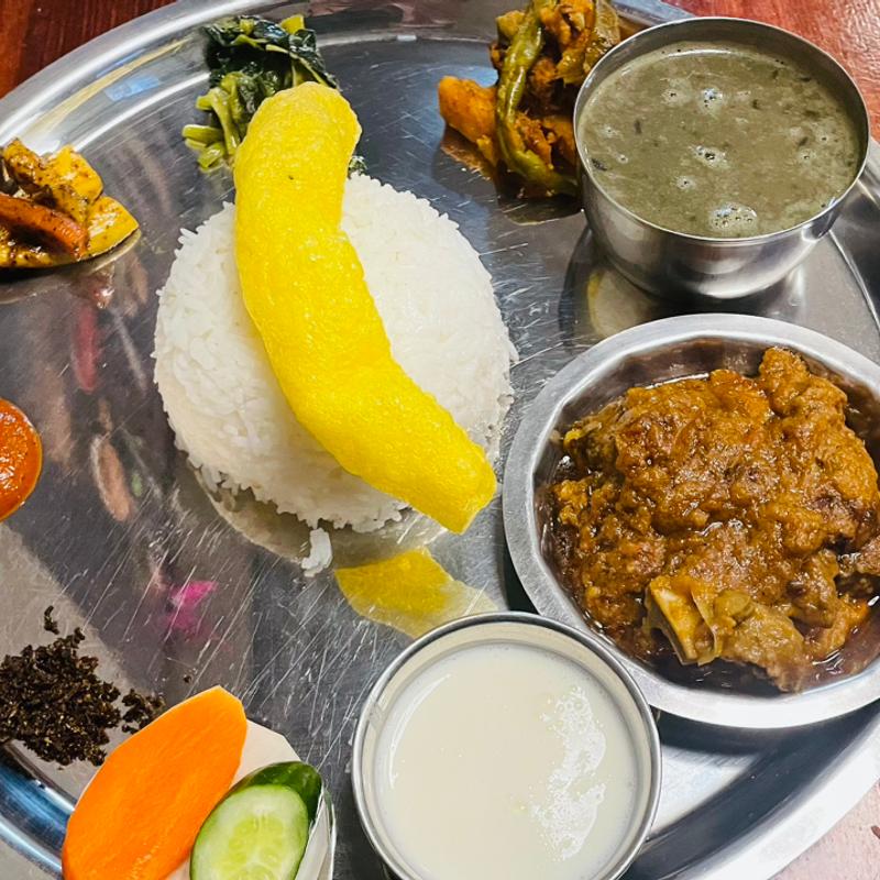 タカリーセット(タカリバンチャガル)