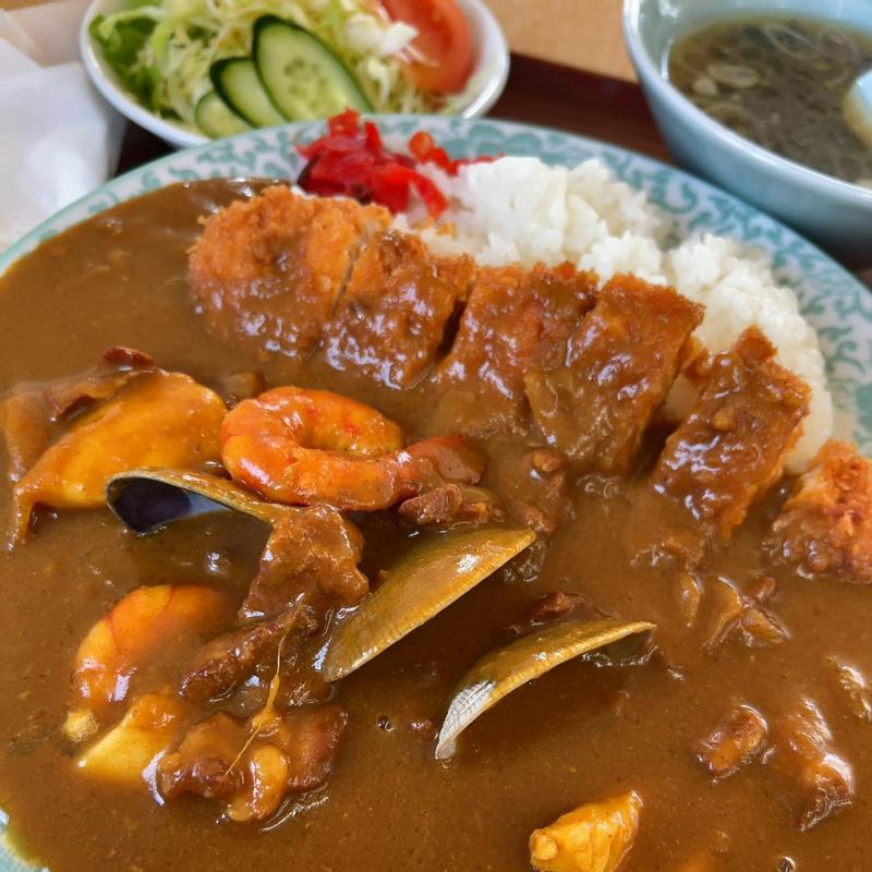 シーフードカツカレー(おいかわ食堂 )