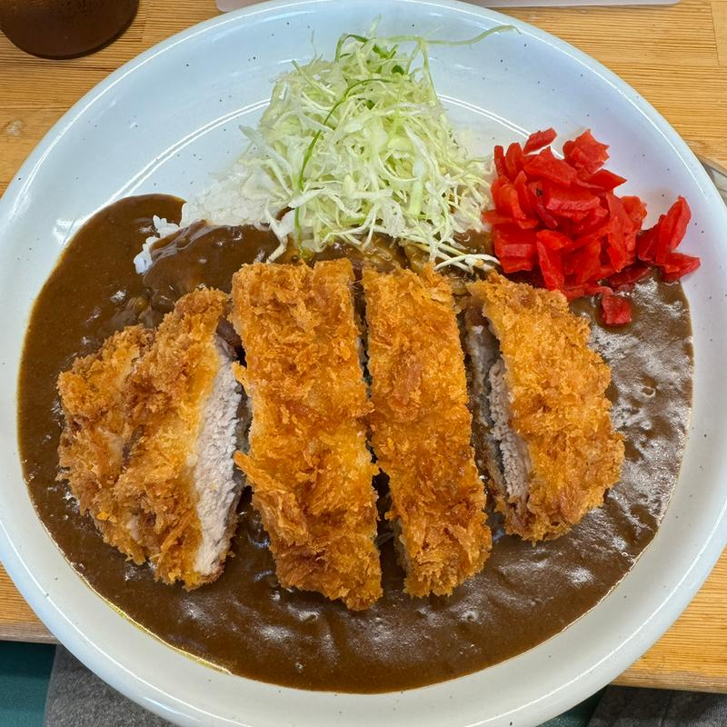 ジャンボポークカツカレー(ガレージ )
