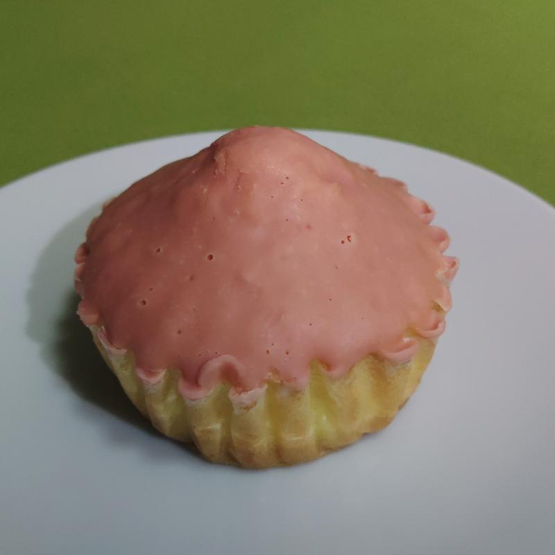 苺のチョコがけお山のマドレーヌ(オーイング菓子工房Ryo)