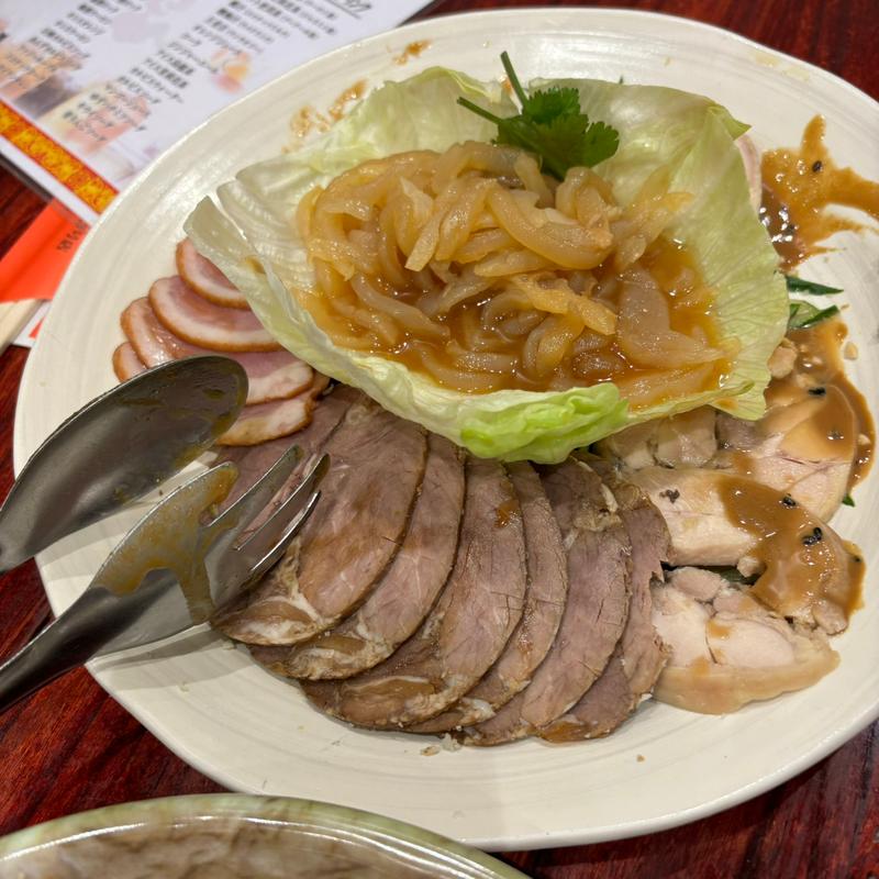 冷菜盛り合わせ(永利 豊洲3号店)