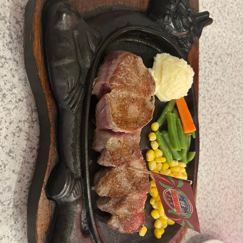 テンダーロインステーキ(ステーキハウス８８ 辻本店)