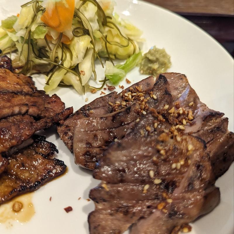 タン・蒲焼合盛り定食(平田牧場 鶴岡店)