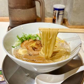 (RYUS NOODLE BAR)コーン＆メープルバター鶏白湯ラーメンレギュラー(新横浜ラーメン博物館)