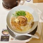 (RYUS NOODLE BAR)コーン＆メープルバター鶏白湯ラーメンレギュラー(新横浜ラーメン博物館)