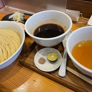 つけ麺500g 塩かき油 醤油コーチン油(麺屋鈴春)