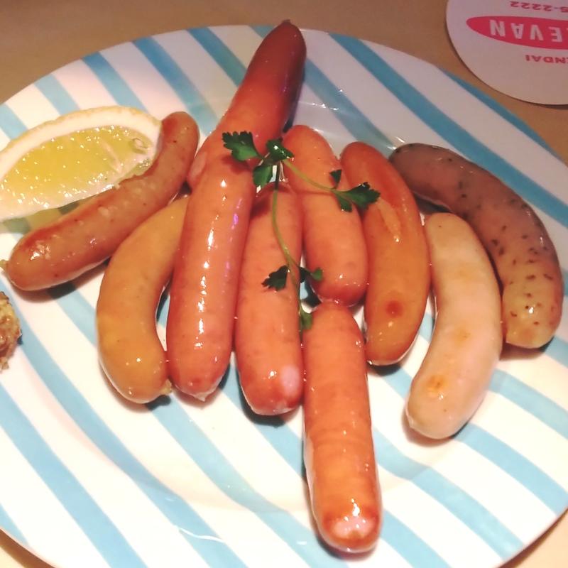 ソーセージ盛り合わせ(ビレバン （VILEVAN）)