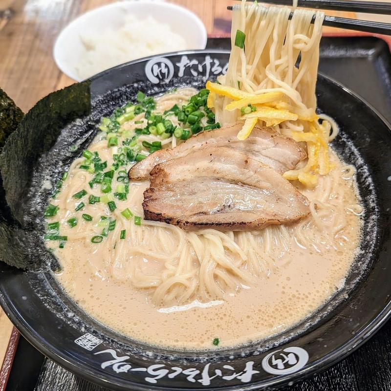 豚頭らーめん(たけろくらーめん 高田馬場店)