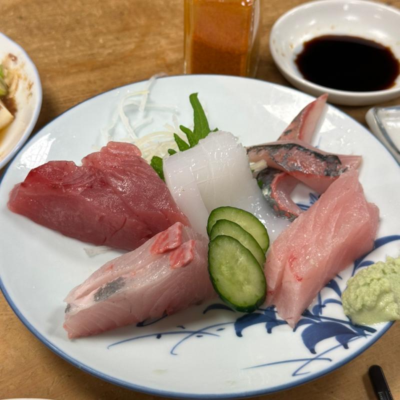 さしみ盛り合わせ(一月家 )