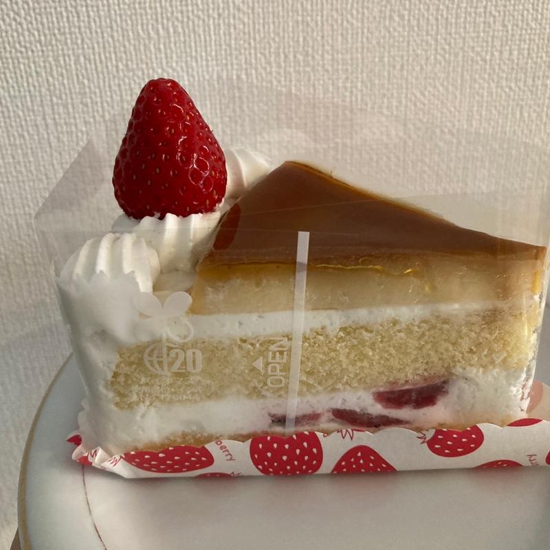 国産いちごのプリンショートケーキ(不二家 数寄屋橋店)