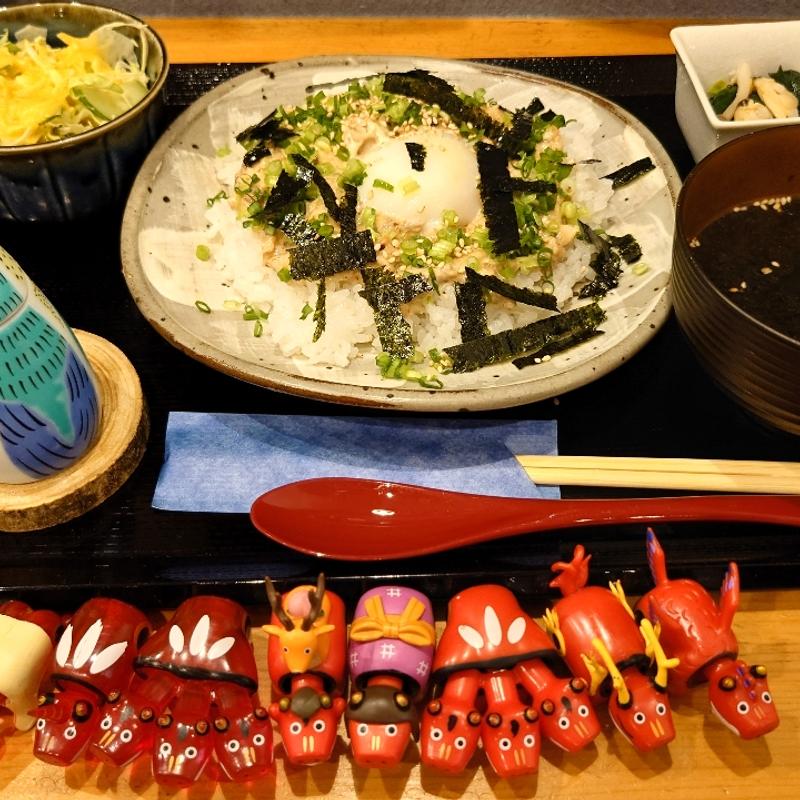 特製ツナマヨ温玉かけご飯(割烹食堂かいね)