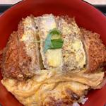 厚切りカツ丼
