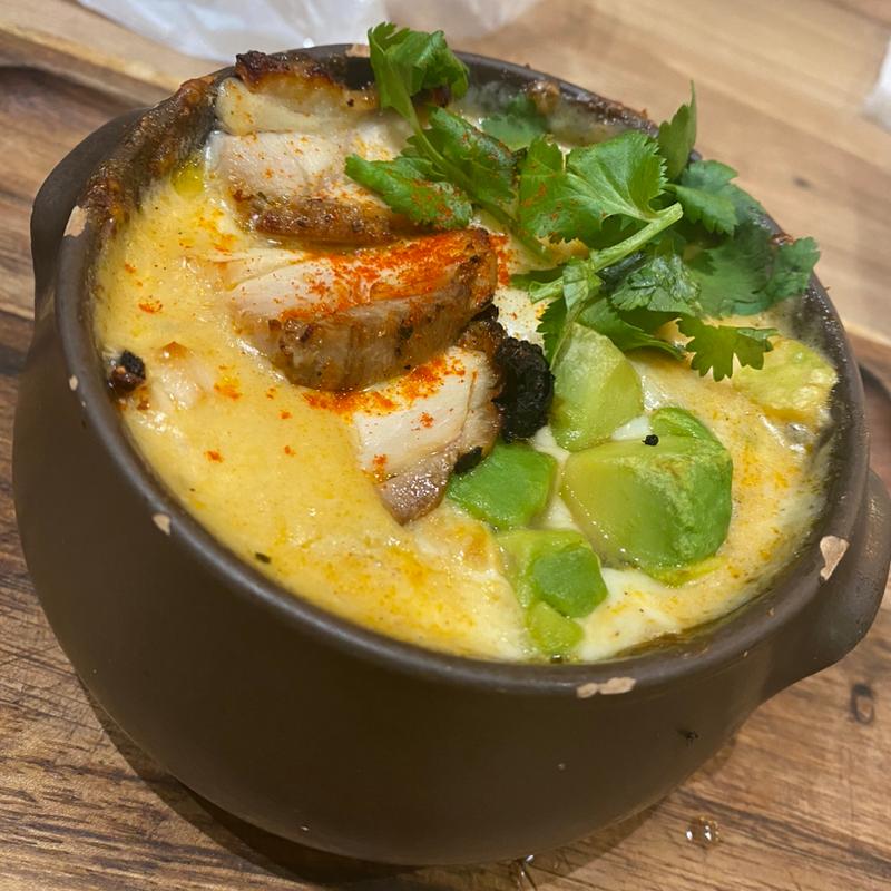 ピリ辛ケイジャンスパイスチキン(チーズと生はちみつ BeNe あべのキューズモール店)