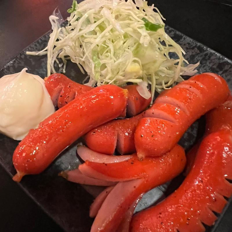 赤ウインナー(まさかつ食堂 白子駅前店)