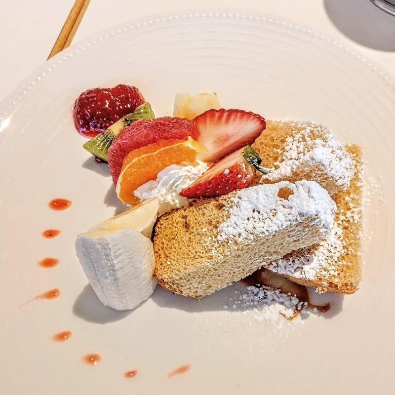 シフォンケーキ(フルーツピークス 八山田本店 （【旧店名】ル・ヴェルジェ）)