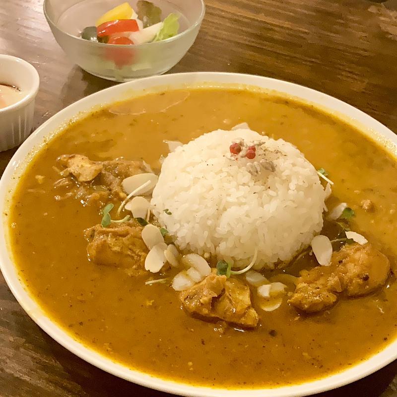 KIKIのチキンカレー(げんきスパイスカレーKIKI)