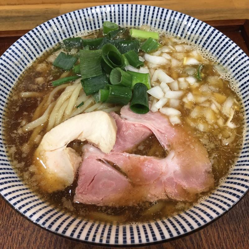 煮干醤油らーめん(ふく流らーめん 轍 本町本店 （ワダチ）)