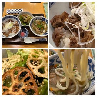 ミニしっぽくうどん&ミニ角煮丼のセットランチ(さぬきや醤-Hishio-)
