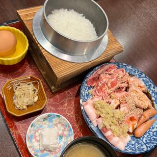 よいち満腹定食(お米と焼肉 肉のよいち 四日市23号線店)