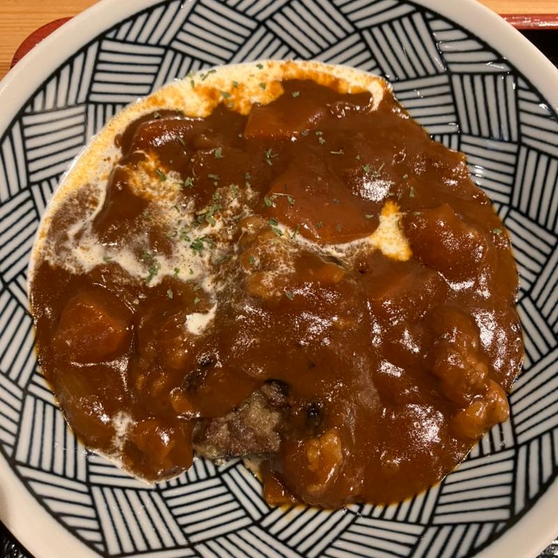 煮込みハンバーグ(蕎麦切り くろ)