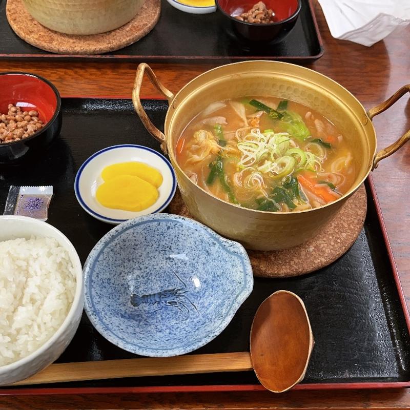 (お食事処 やまじん)