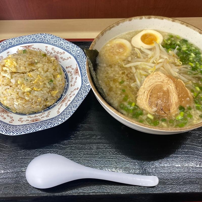 (にんたまラーメン 花巻店)
