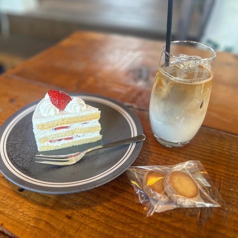 ショートケーキ＆カフェラテ(稲童)