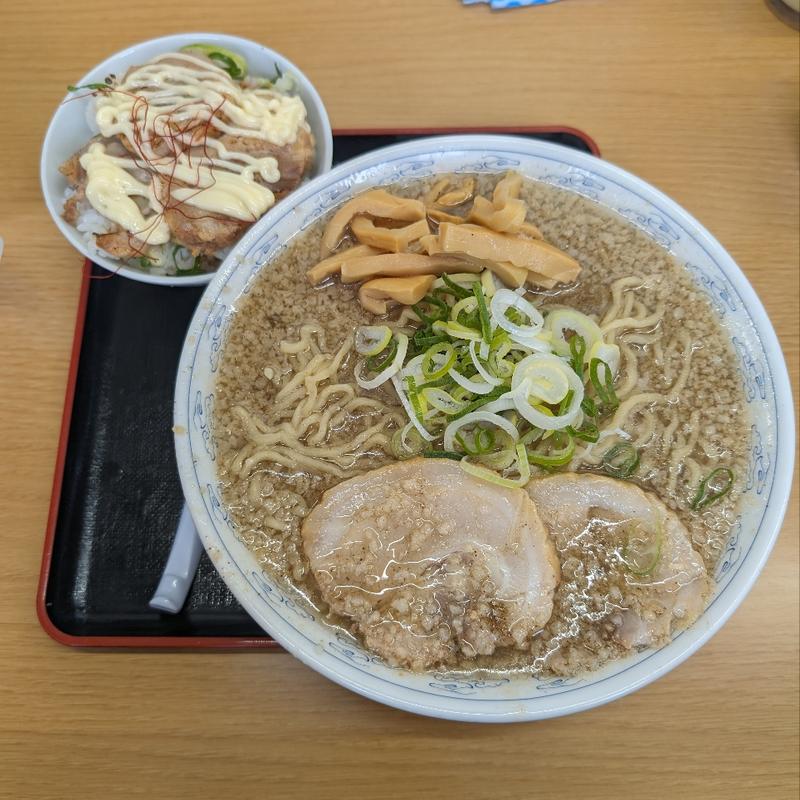 極煮干し中華（細麺大）＋炙り豚丼(中華そば雲ノ糸 山形あかねヶ丘店)