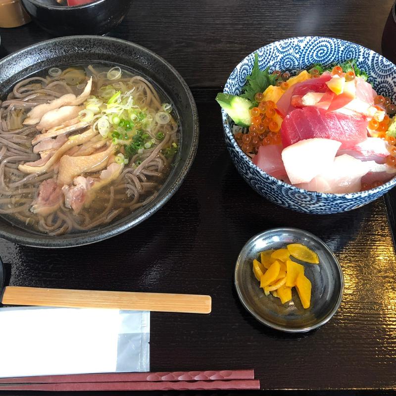 (浜の家 （はまのや）)