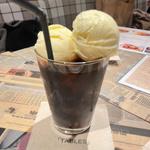コーヒーフロート