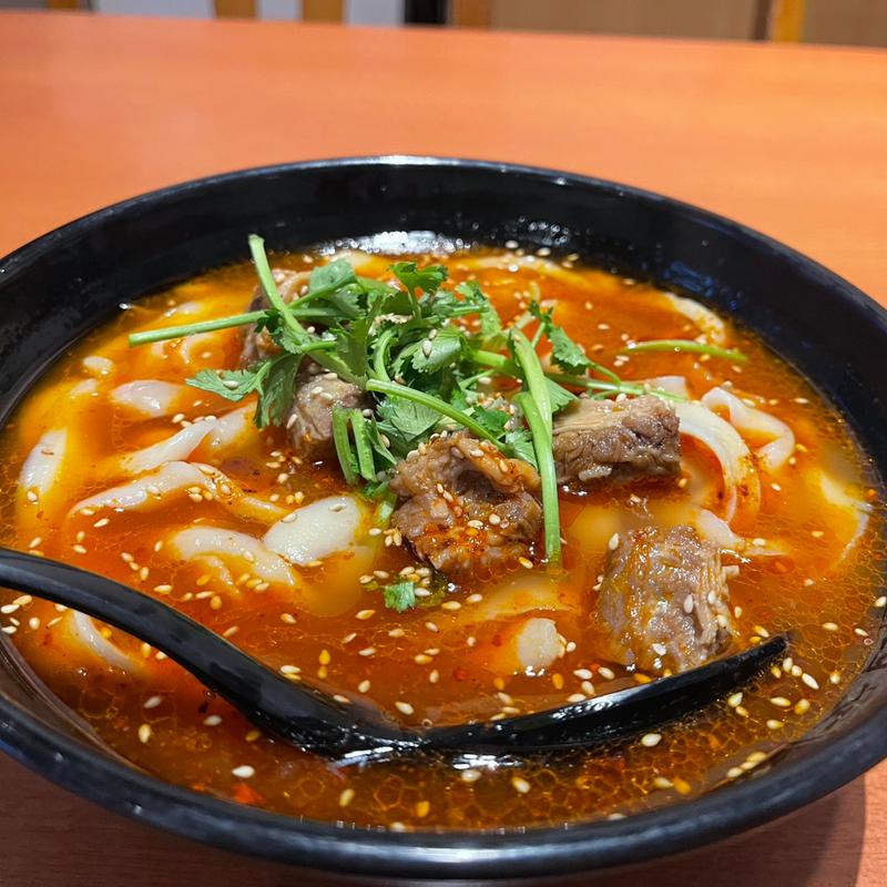 牛肉刀削麺(西安飯荘)