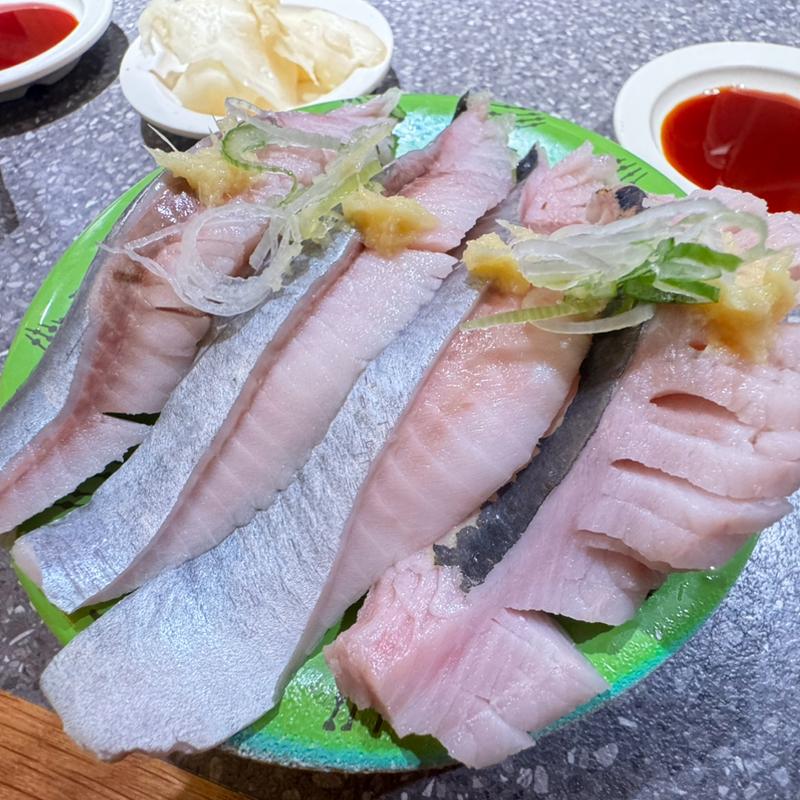 とろにしん(回転寿司 根室花まる 南25条店)