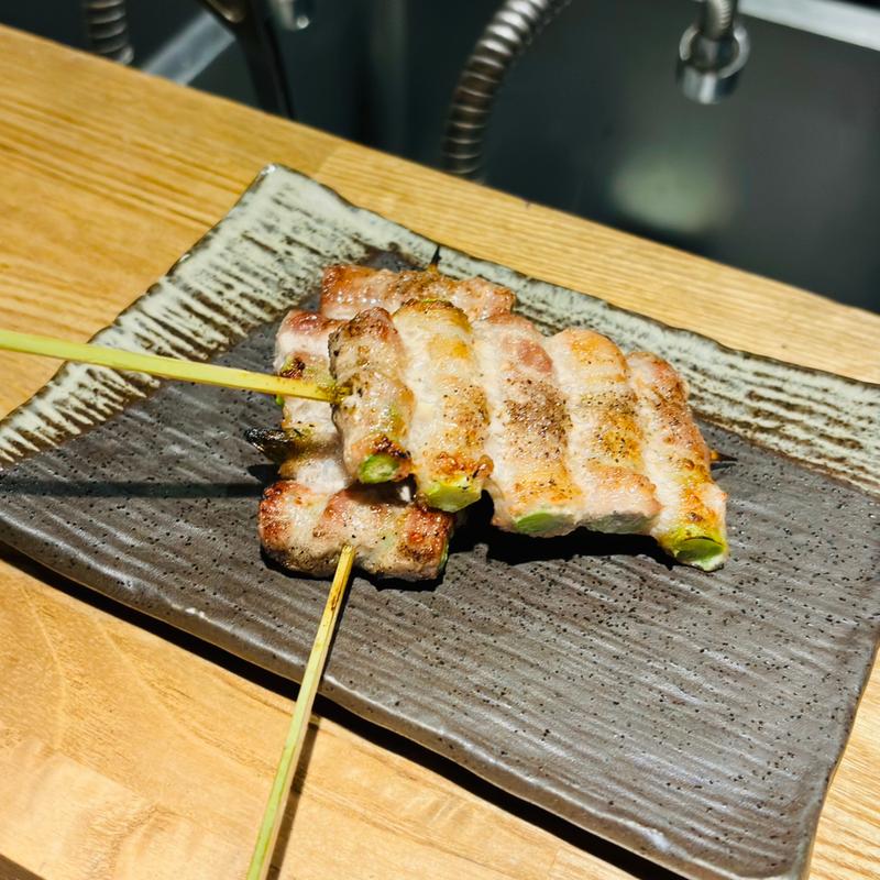 アスパラ豚巻(一鳥二炭)