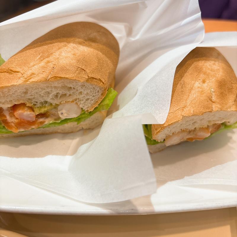 ミラノサンドB エビ・アボカド・サーモン(ドトールコーヒーショップ 東大病院店)