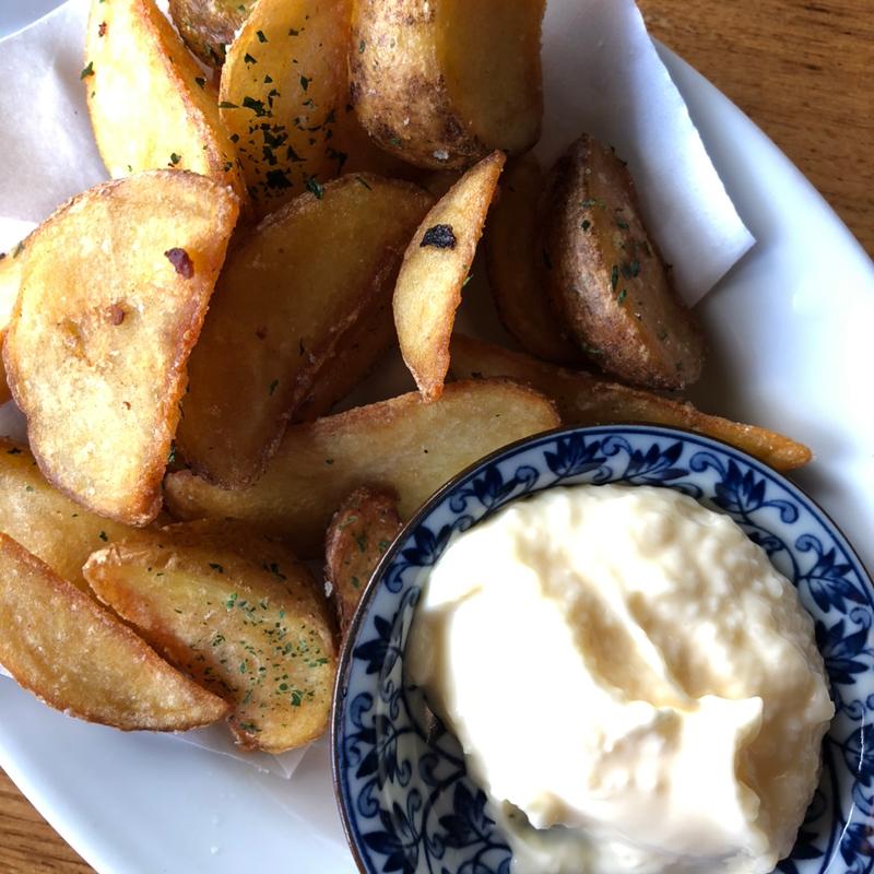 ポテトフライ(大衆食堂 BEETLE)