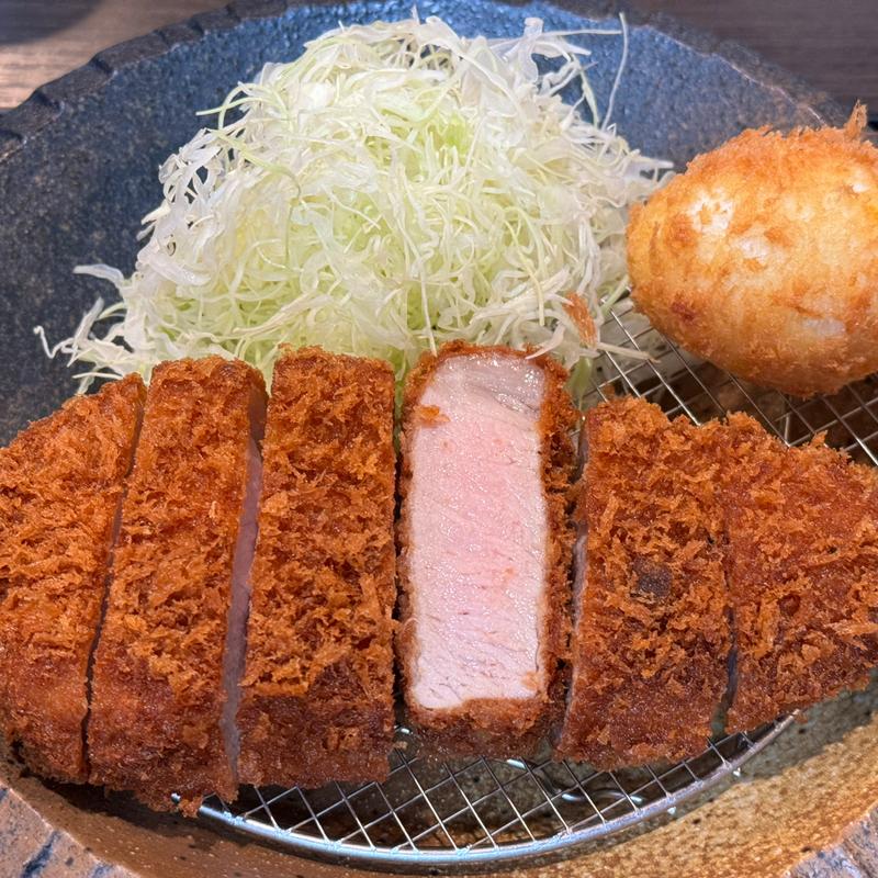 桃豚極上ロース定食(かつ丼 とんかつ二矢)