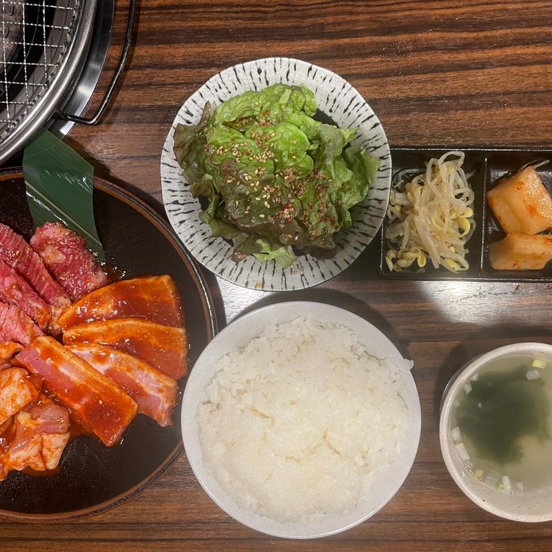 三種類焼肉ランチ(焼肉 ホルモン番長 上野アメ横店)