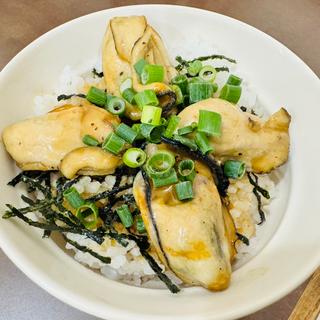 牡蠣のソテー丼(麺屋 心羽)