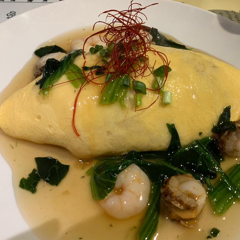 海老と帆立とほうれん草の和風オムライス(キッチンエッグス （Kitchen Eggs）)