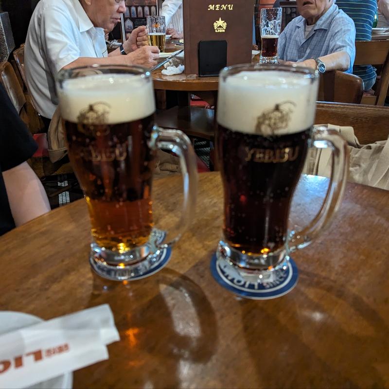 ハーフandハーフ大(銀座ライオン 銀座クラシックホール)