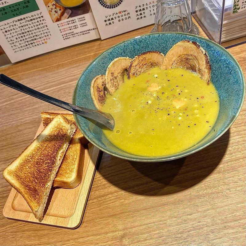 グリーンスムージー鶏Soba つけパン(トースト)付き 並盛り(鶏Soba Toraや)