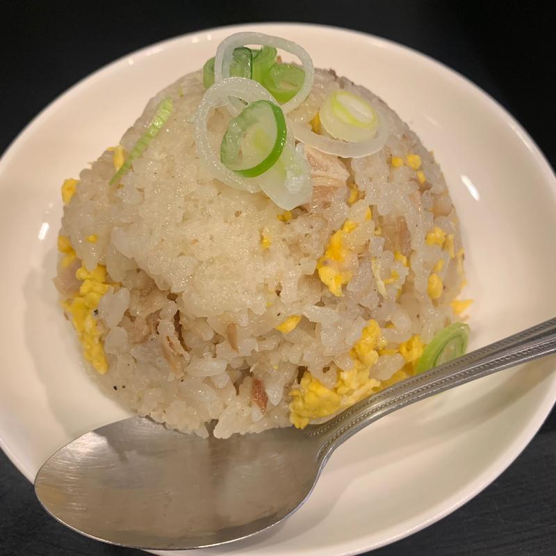 炊き込み半炒飯(ラーメンなおじ 西新宿店)