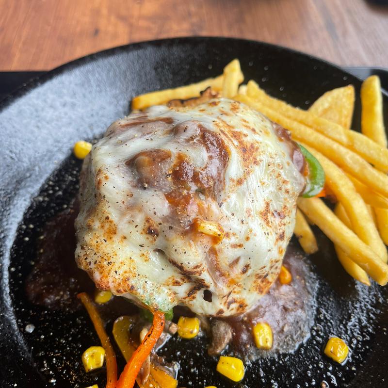 手こねハンバーグ(モグ☆モグベース)