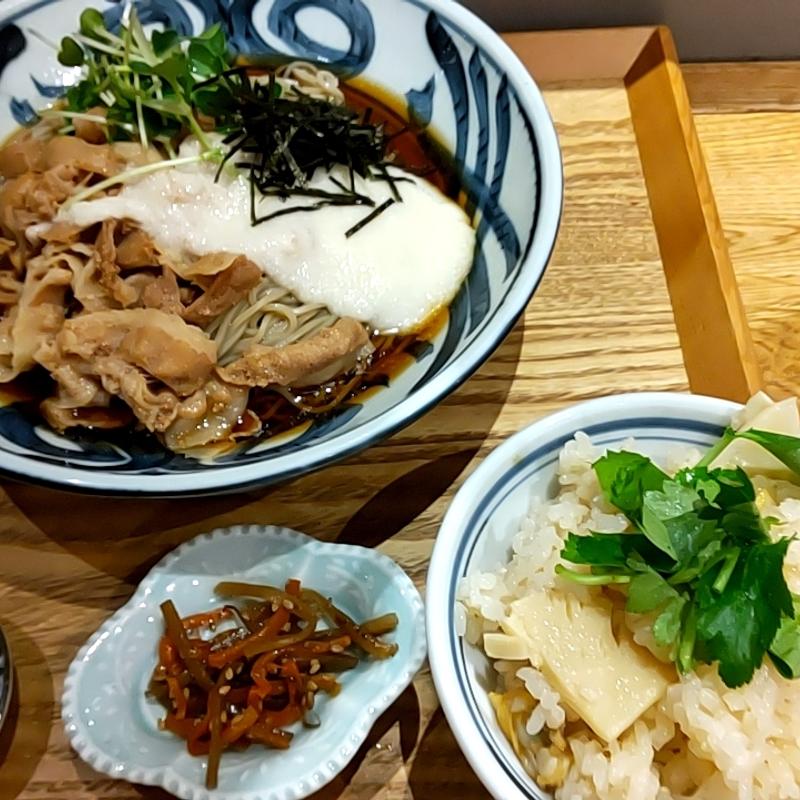 日替り定食(十割蕎麦 否否三杯)