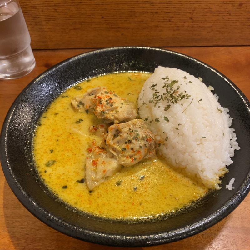 グリーンチキンカレー(中)(わもから食堂)
